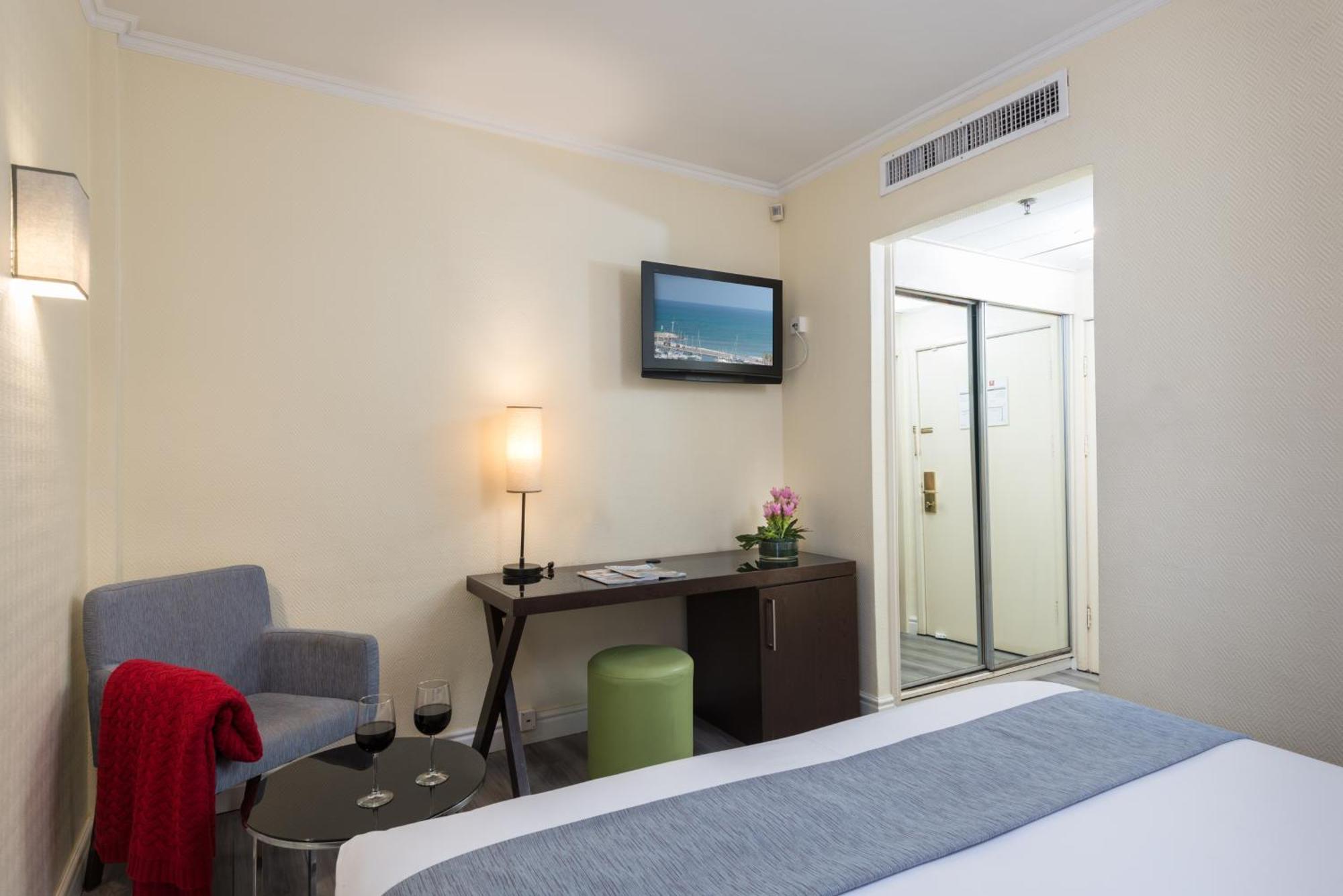 เลโอนาร์โด บีช เทลาวีฟ Hotel เทลอาวีฟ ภายนอก รูปภาพ
